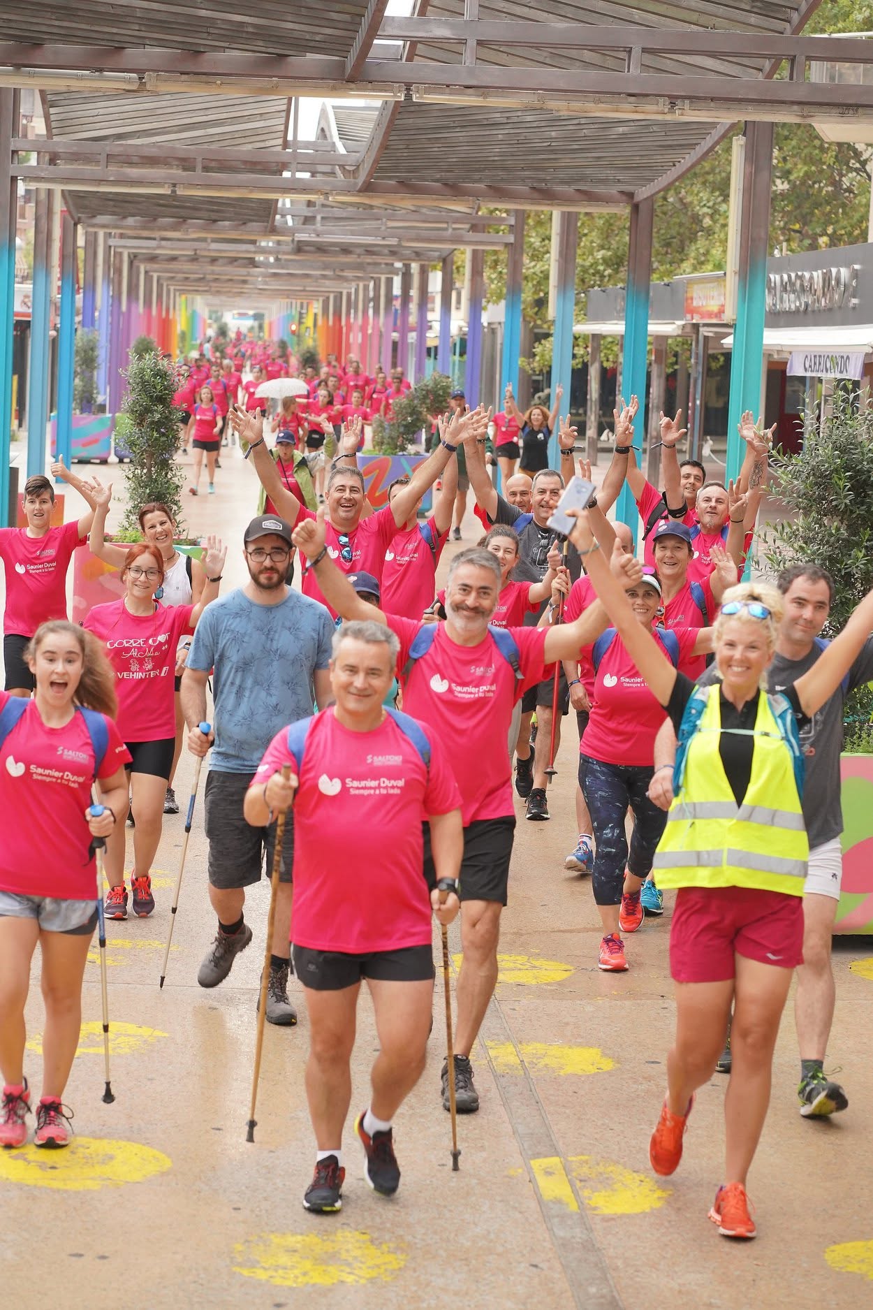 Participantes en una experiencia de marca.